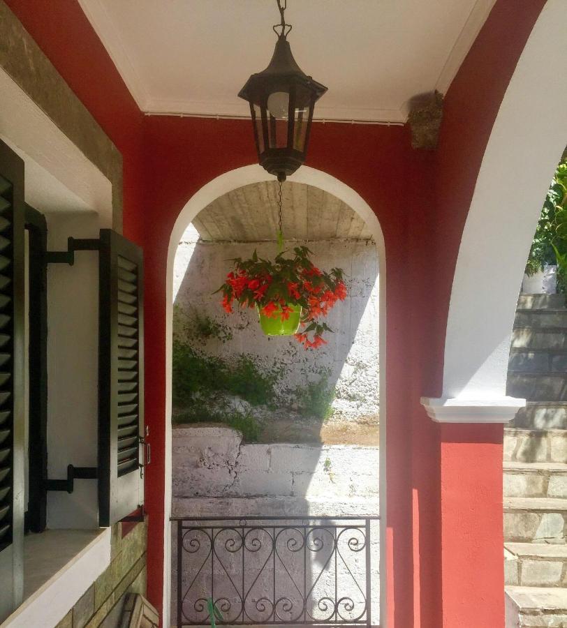 Dielino Amazing Sunset View Pentati Exterior photo